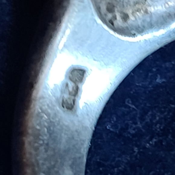 Skull ring - Picture 1 of 2